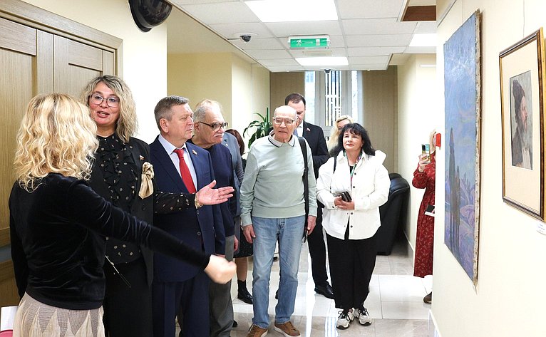 Открытие выставки работ Московского союза художников «Победа за нами»