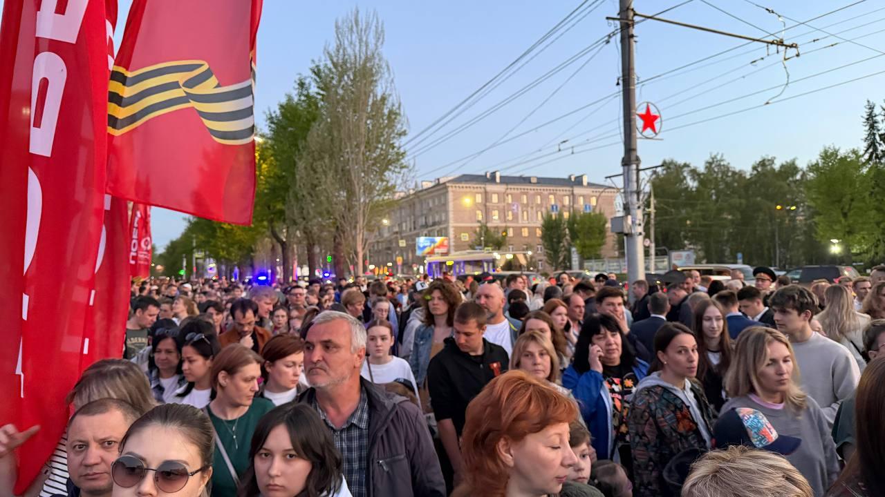Фото Тысячи новосибирцев приняли участие в акции «Свеча Памяти» — 20 ярких кадров 2