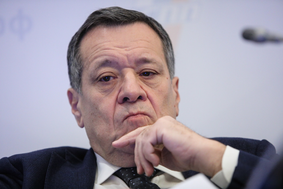 Андрей Макаров