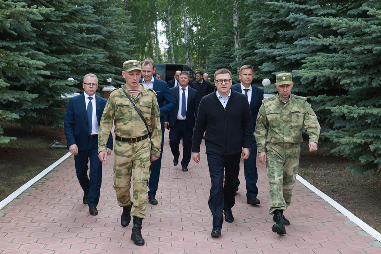 Текслер посетил 93-ю дивизию войск национальной гвардии в Озерске