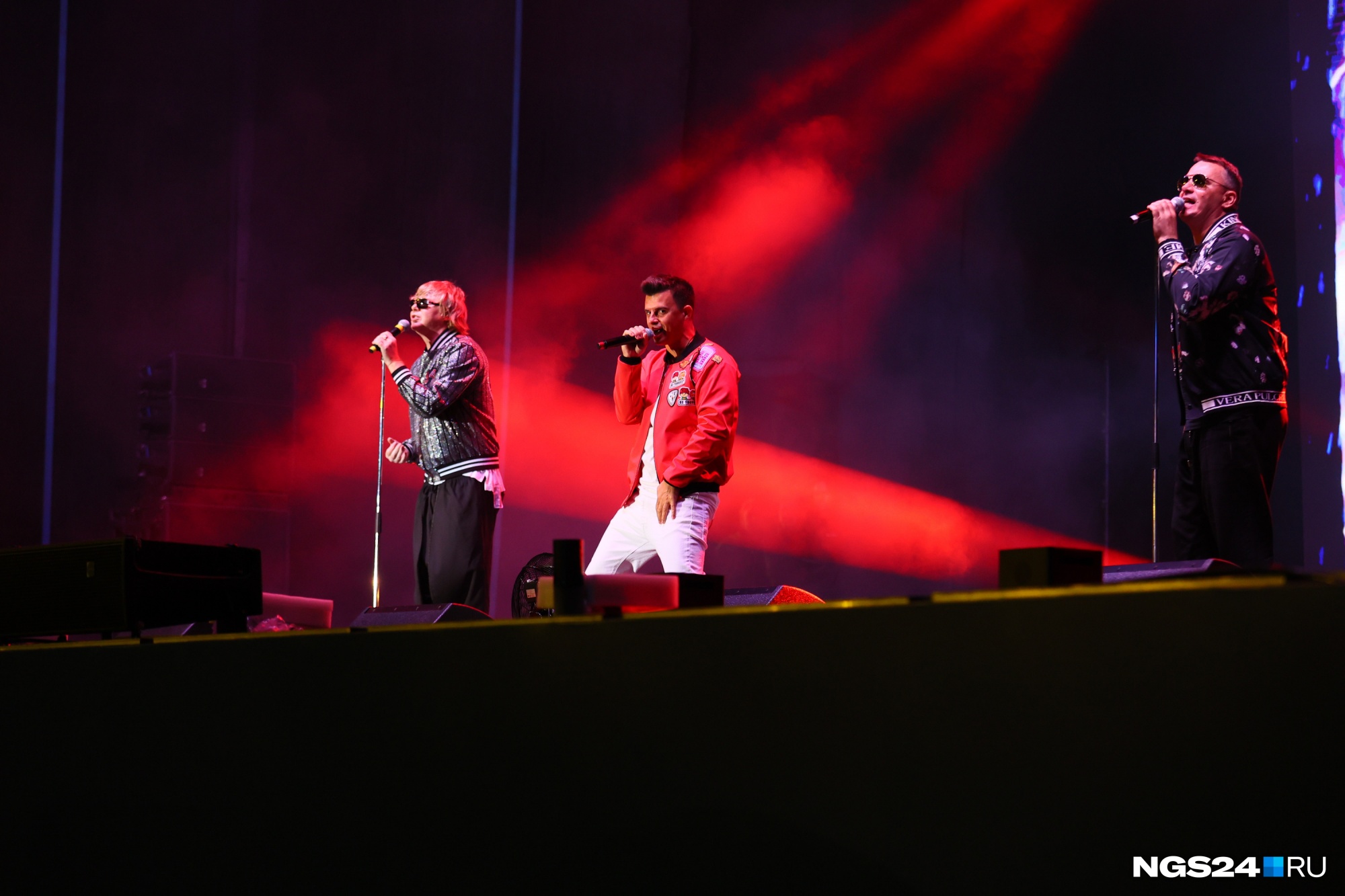 иванушки интернешнл красноярск. иванушки интернешнл концерты 2024 спб. иванушки концерт 2024. иванушки international 25 тополиных лет. иванушки 2023.