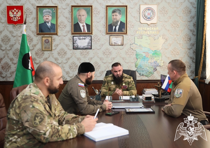 Начальник Управления Росгвардии по Чеченской Республики провел встречу с военными блогерами