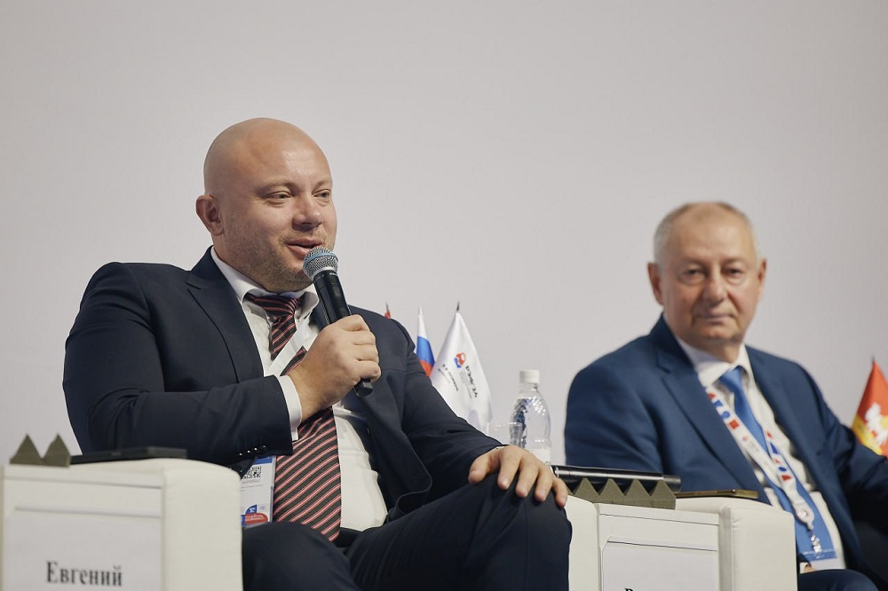 Обсуждение в рамках панельной дискуссии.jpg
