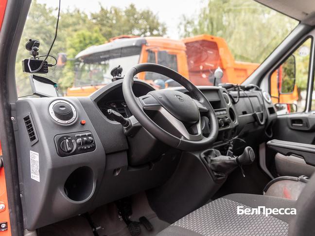 Белгородским спасателям передали 12 спецмашин - Изображение 1