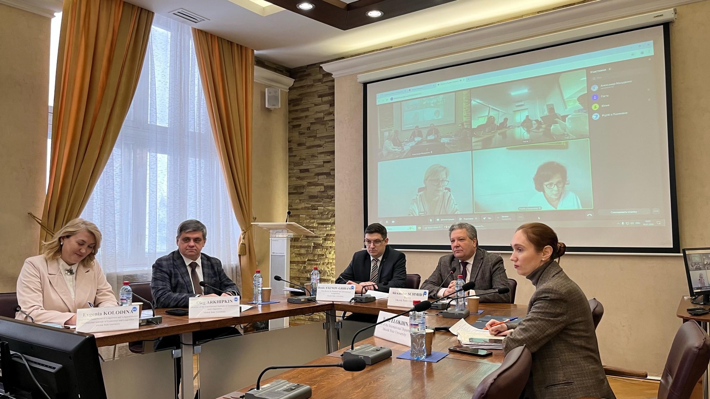 Подписание двустороннего Соглашения о сотрудничестве между Российским центром науки и культуры в Королевстве Камбоджа и Иркутским государственным университетом.