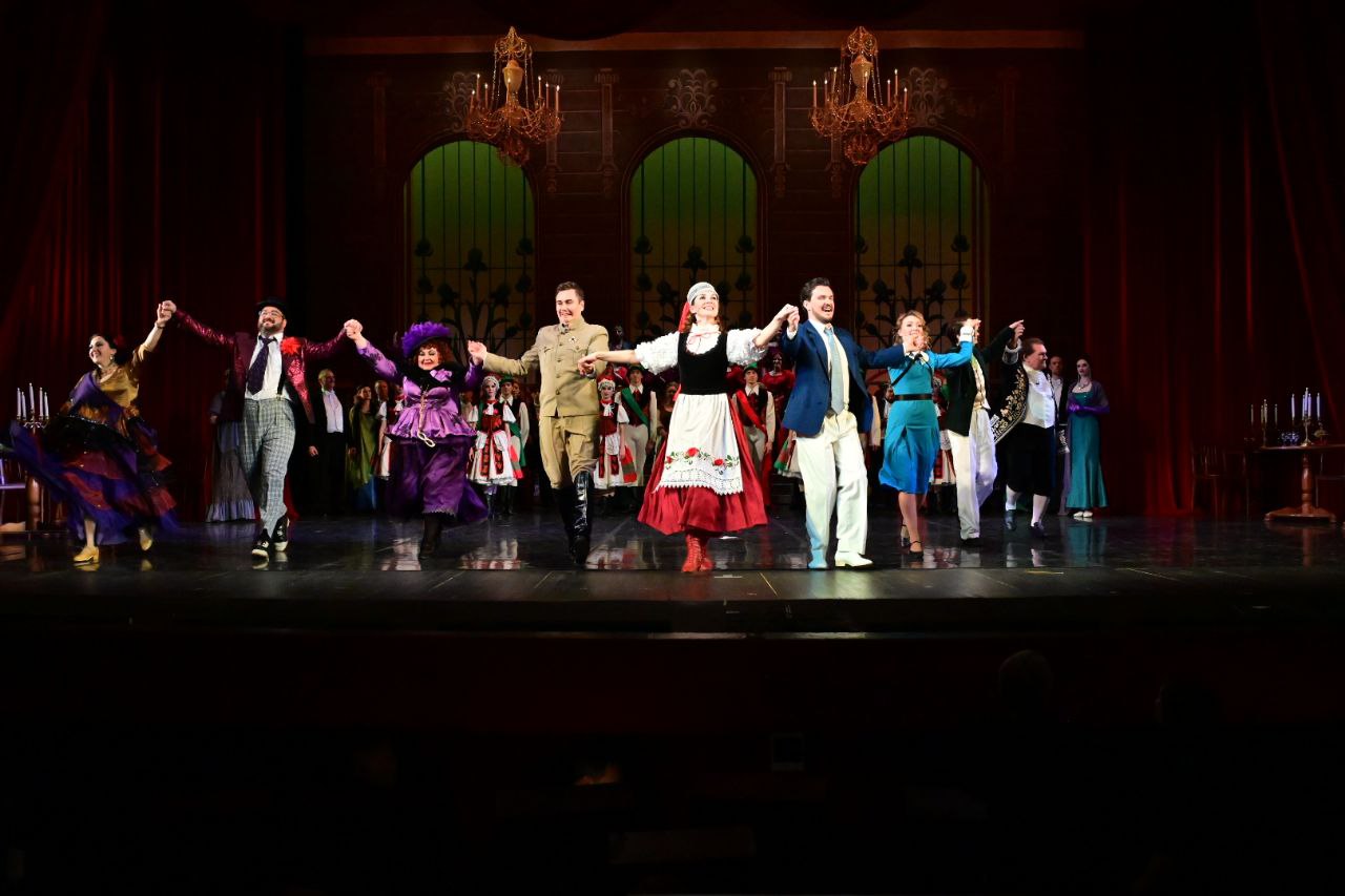 театр оперы в челябинске