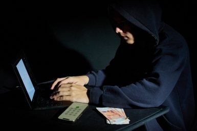 5757894.jpg?a945445f44fc5427fc2777e879b3fc89