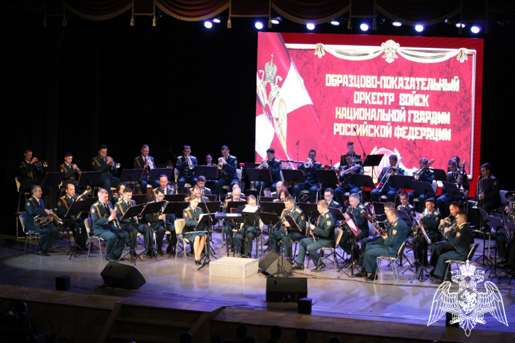 Образцово-показательный оркестр Росгвардии выступил в Чебоксарах