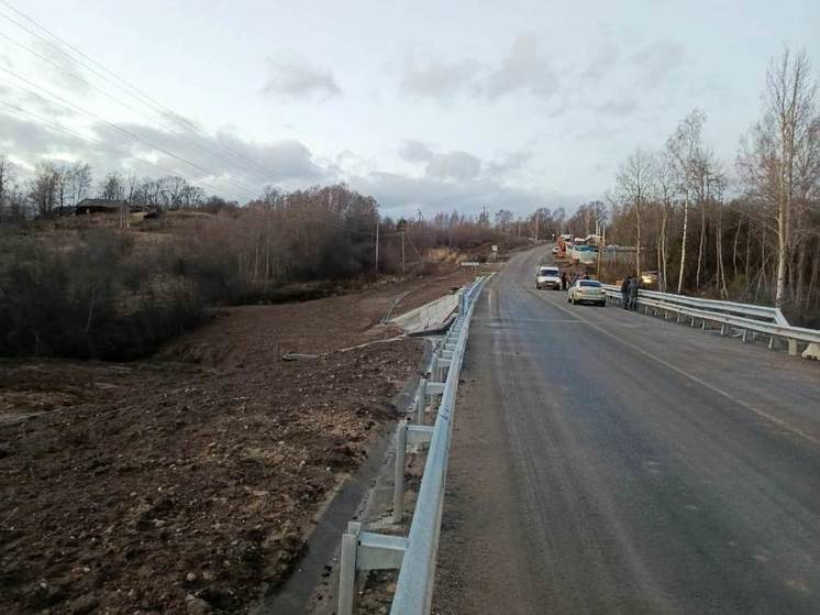 В Костромской области готовится к сдаче в эксплуатацию мост через реку Юрьевица