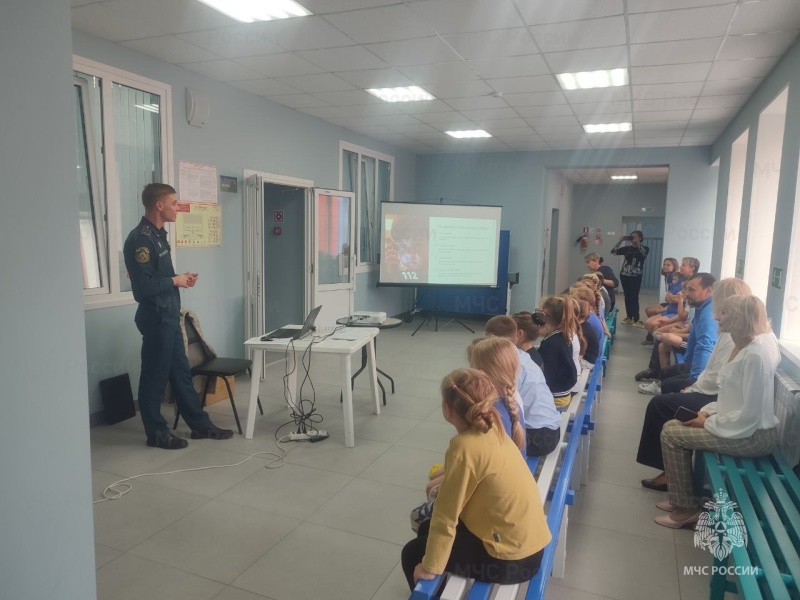 Школьникам напомнили о правилах безопасности