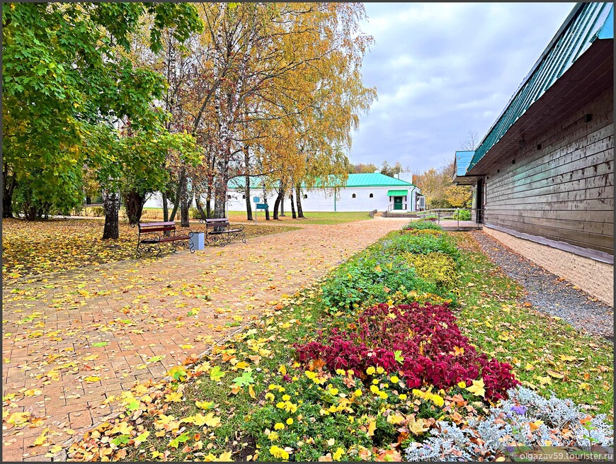 Страна березового ситца