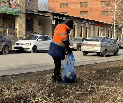 Мэр Саратова призвал держать в порядке улицы, пока не пришла зима
