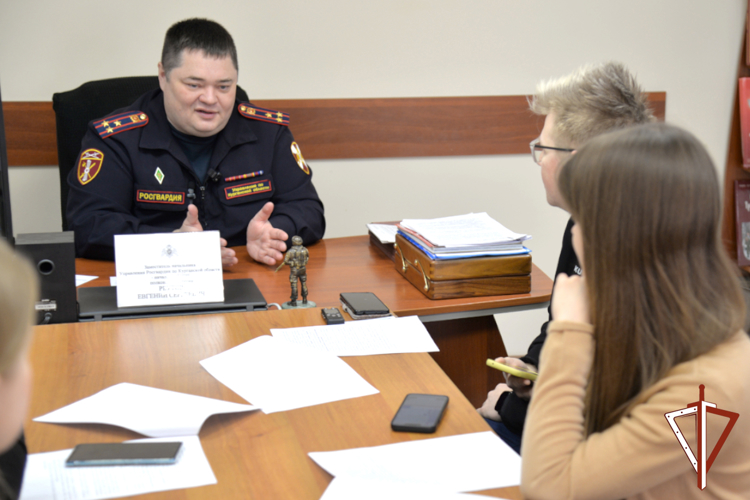  Начальник Центра лицензионно-разрешительной работы Росгвардии ответил на вопросы курганских СМИ (видео)