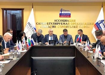Дагестанские саморегуляторы с чиновниками и общественниками обсудили связь видеонаблюдения на дорогах и качества ремонта 