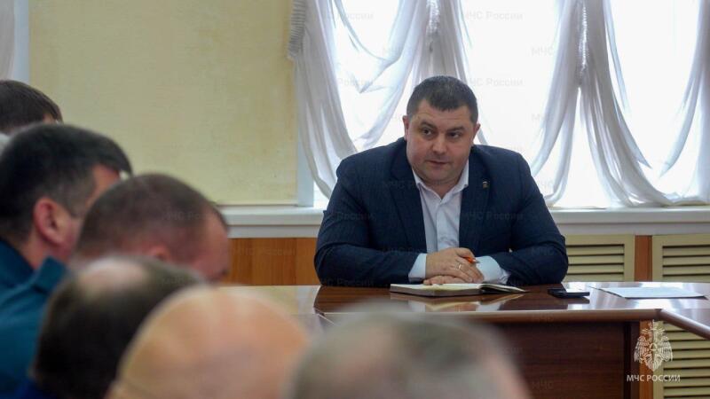 Участие представителей МЧС России в заседании КЧС по вопросам паводковой готовности и противопожарного обеспечения