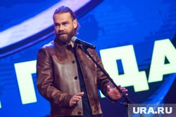 После ухода Эрик Бикфалви выступает за румынский клуб «Оцелул»