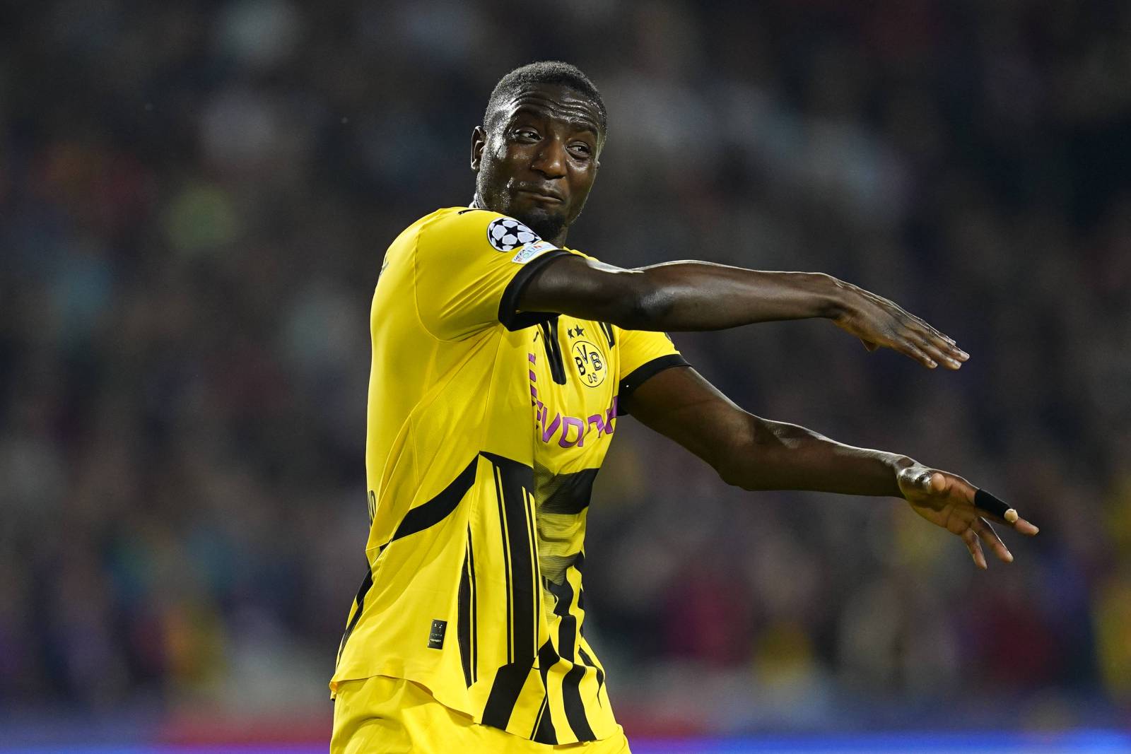 Дубль Гирасси помог «Боруссии» разгромить «Вильярреал» в Лиге чемпионов