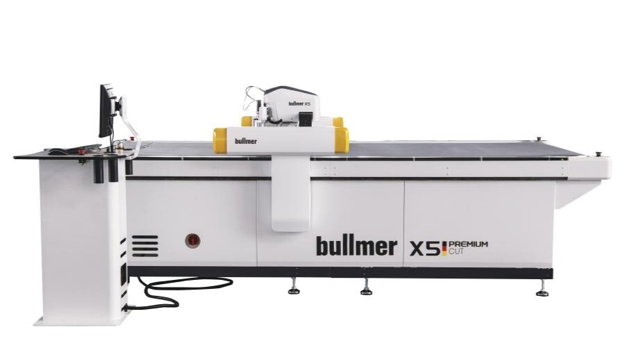 «ИНТЕРМИКРО» начинает поставки режущих плоттеров Bullmer X5 из Китая