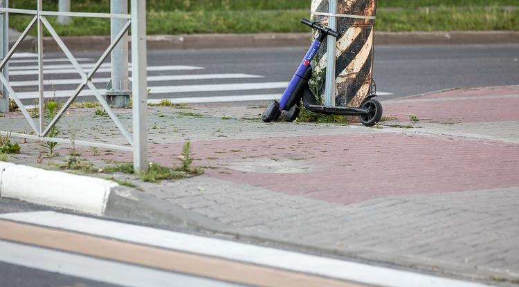 В Прохоровке две девочки попали в ДТП на электросамокате