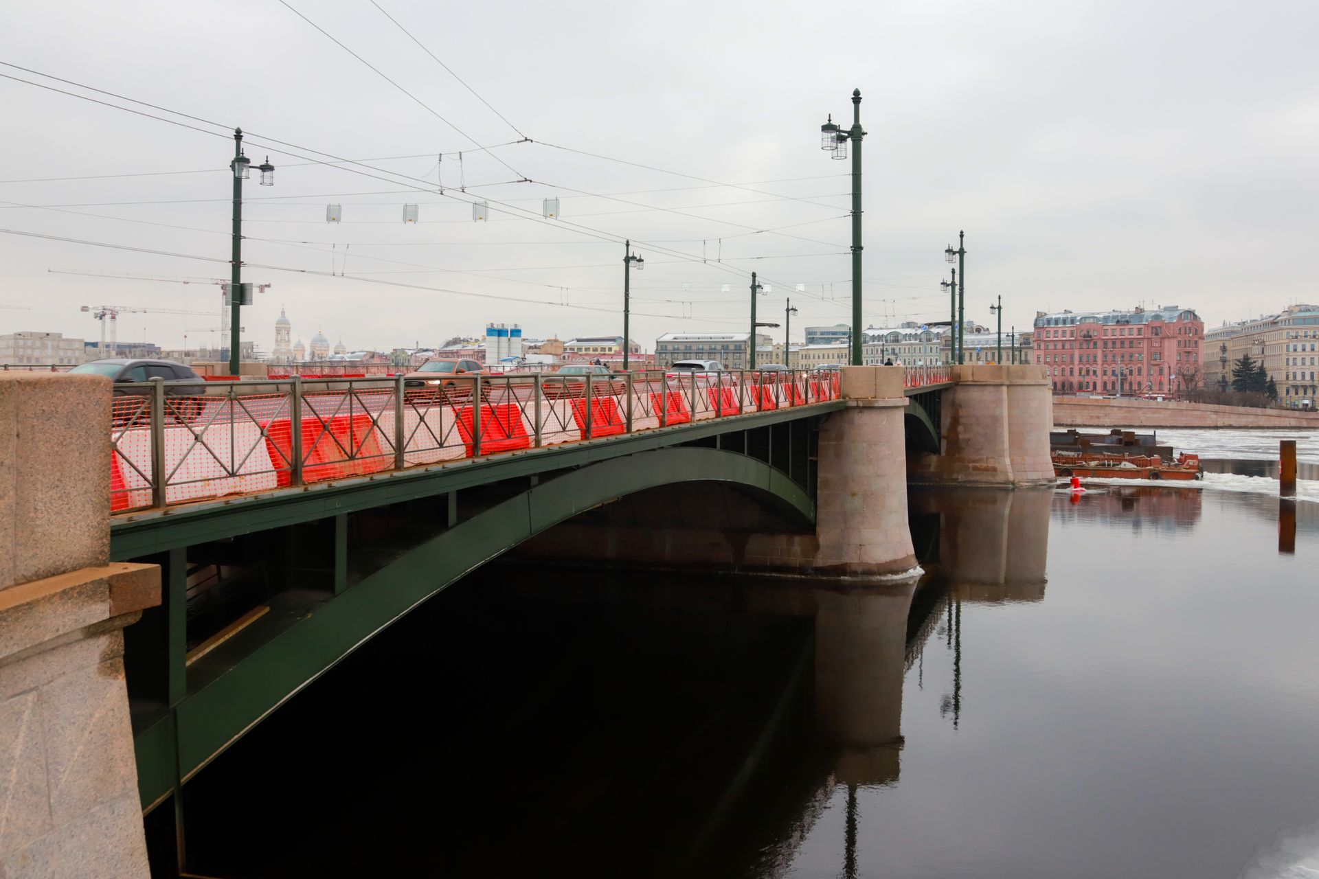 биржевой мост в санкт петербурге