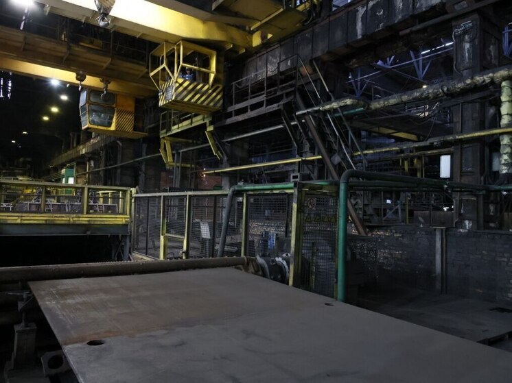 Челябинские политологи прокомментировали закрытие электродного производства на ЧЭМК