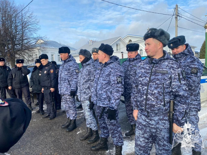 Росгвардейцы Чувашии обеспечили правопорядок в День народного единства