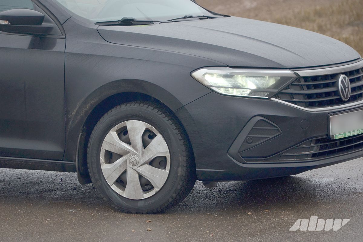 «За сегодня остановили двоих на «лете» – оба повторно»: съездили в рейд по шинам с ГАИ