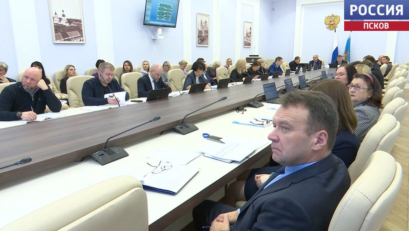 Проект регионального бюджета рассмотрят завтра депутаты областного Собрания