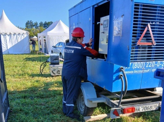 650 кВт в помощь ферме: «Россети Центр и Приволжье» обеспечили энергоснабжение агрофестиваля в Удмуртии