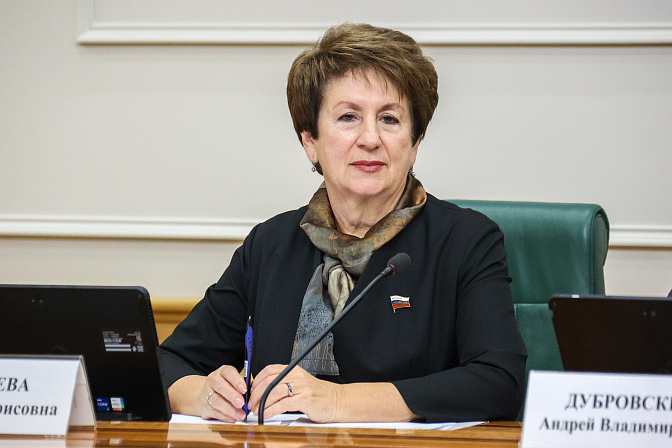 сенатор ектерина алтабаева