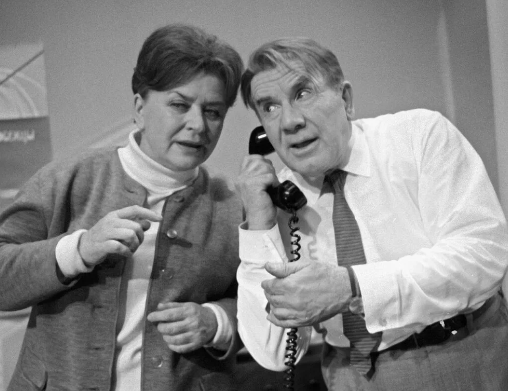 Мария Миронова и Игорь Ильинский на съемках фильма «Старый знакомый», 1969 год