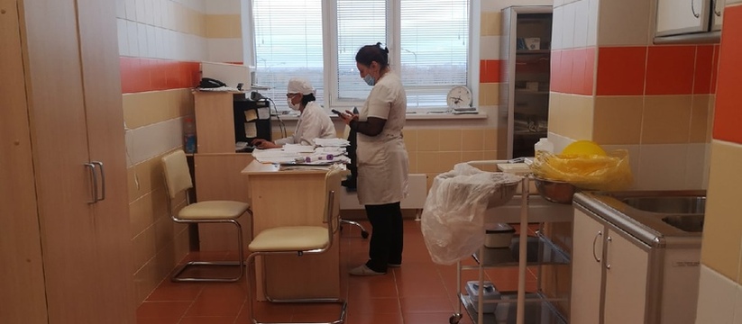 Самарские врачи из СамГМУ впервые провели родственную трансплантацию почки для 16-летнего подростка