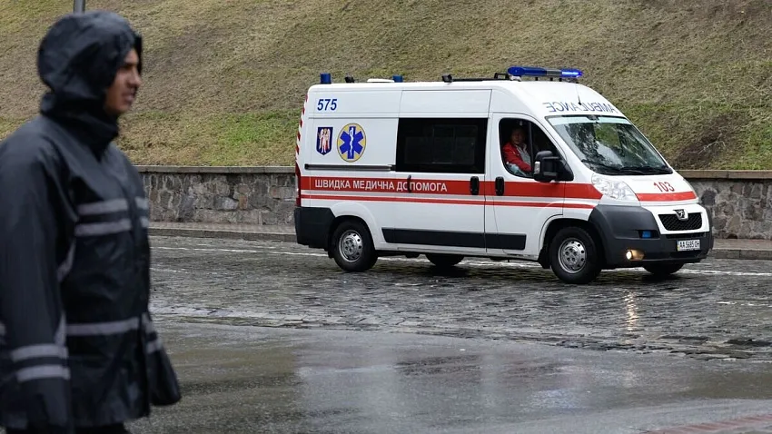 Литва передала Украине крупную партию автомобилей скорой помощи