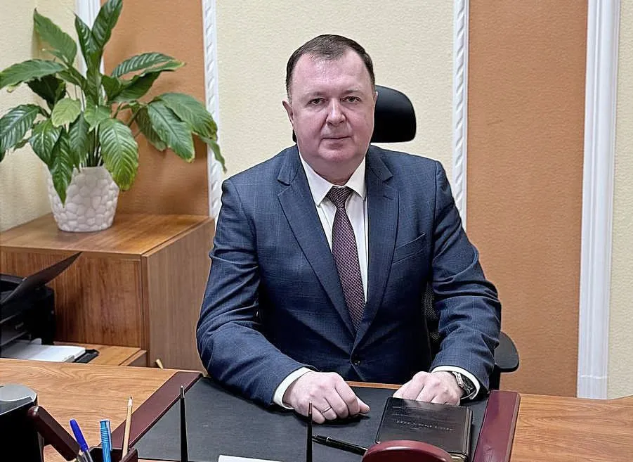 Бывший начальник омского УФСИН и вице-мэр Константин Книс отправлен под домашний арест