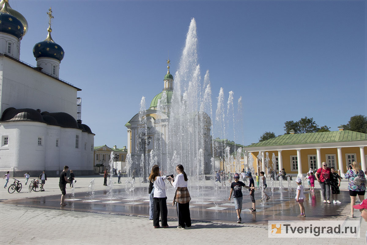 Площадь ленина в твери