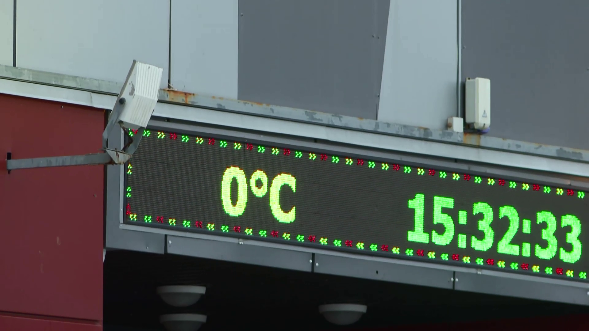 Интересные места в норильске. Краснодар норильск время. Северное сияние в городе норильск. Краснодар норильск время. Время в норильске сейчас точное.