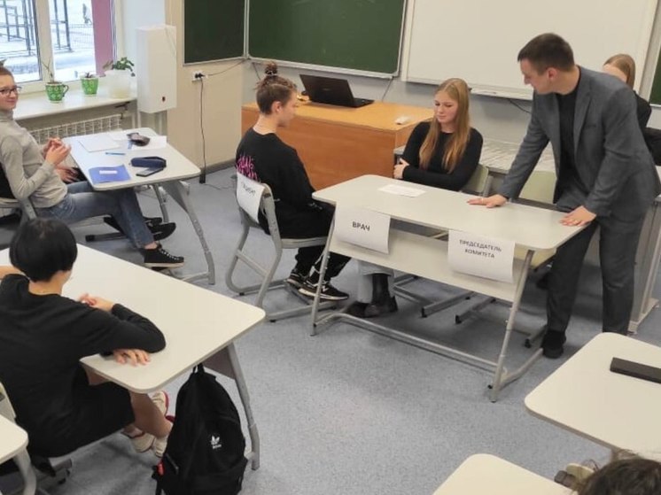 Для учеников Каргасокской школы проводят уроки медицины