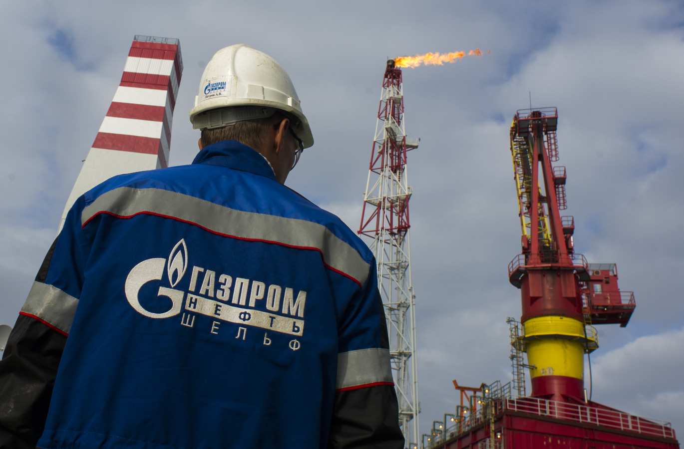 Россия на четверть увеличила экспорт нефти и СПГ в Китай | Русская весна