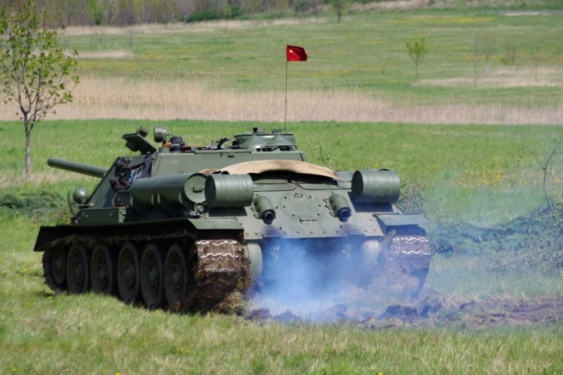 Танк Photo by form PxHere