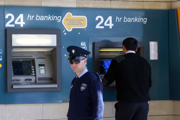 Банкомат на Кипре