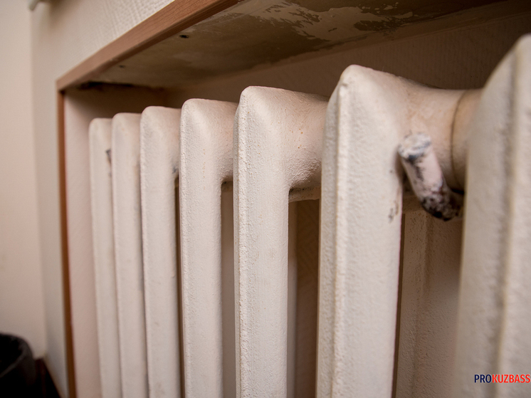 Нарушение подачи тепла затронуло многоквартирные и частные дома в Тяжинском