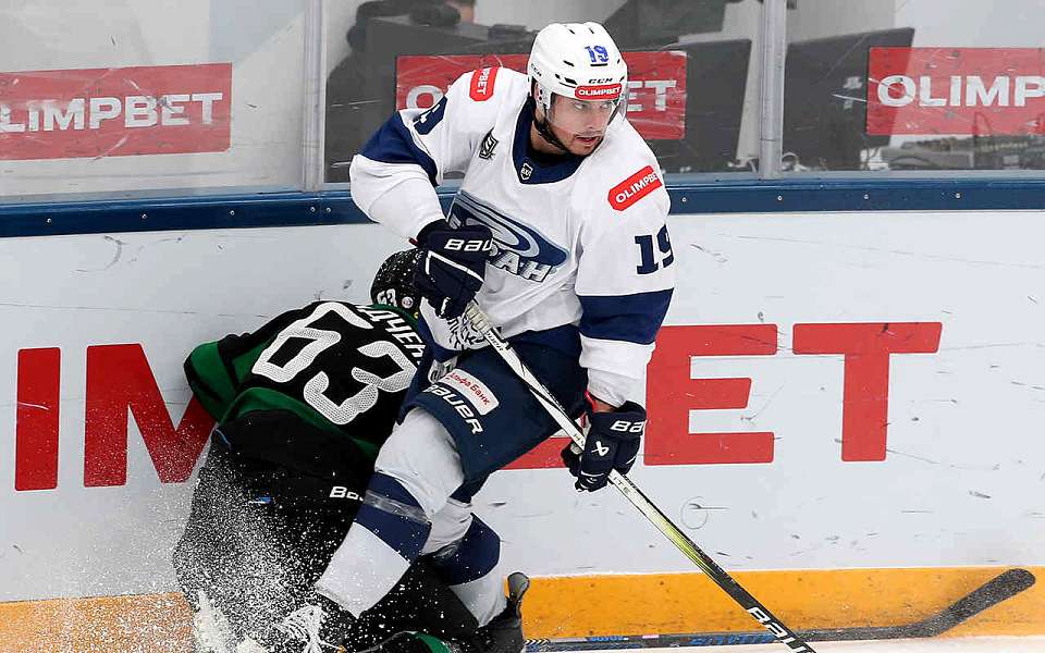 Хоккеисты воронежского «Бурана» закрыли год победой на московском льду