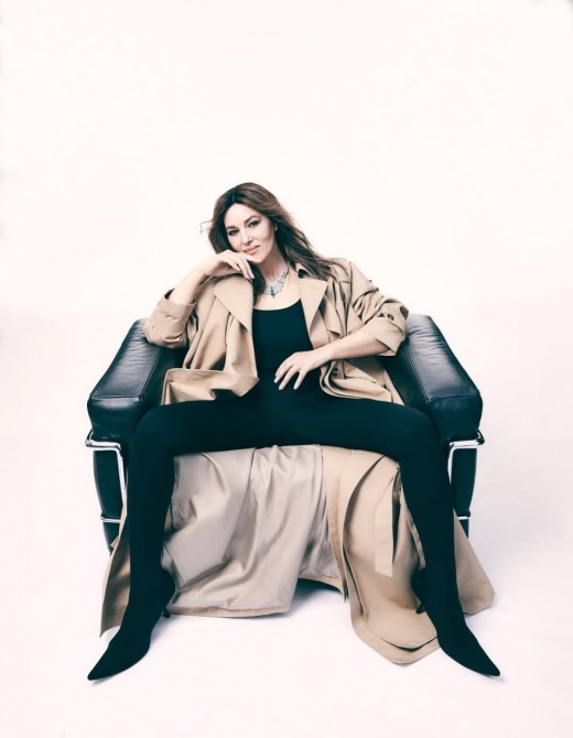 Моника Беллуччи топлесс в журнале Madame Figaro
