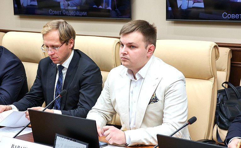 Совещание «Образовательный подход «Обучение служением»: проблемы и перспективы развития»