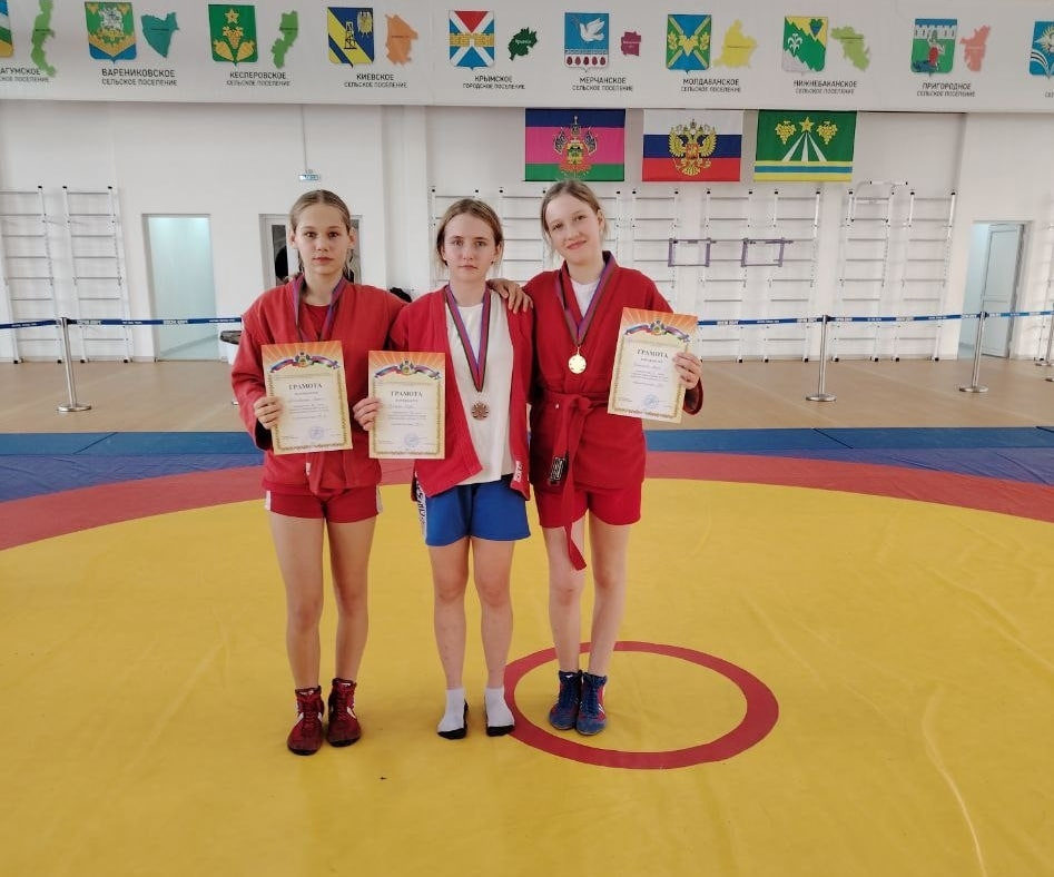 Марьянские самбисты завоевали пять медалей на краевых соревнованиях