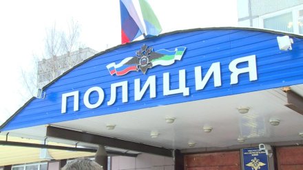 Ухтинским городским судом рецидивист осужден за хищение сотового телефона и колес автомобиля