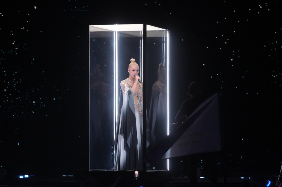 Настя Кравченко (Белоруссия) выступает на международном музыкальном конкурсе «Интервидение» 2025