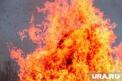 В Челябинске возник крупный пожар