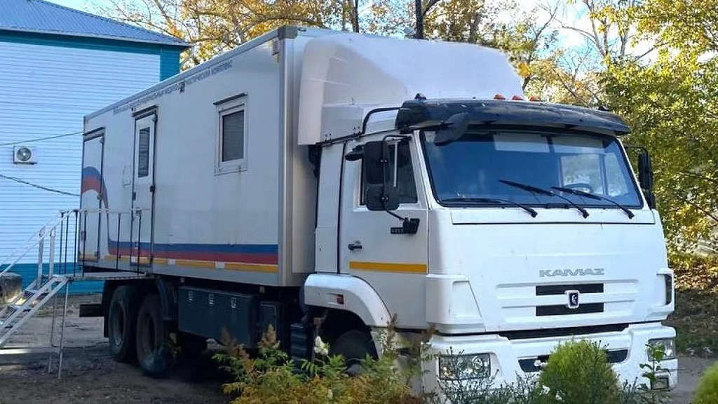 В пять районов Алтайского края отправятся мобильные медицинские комплексы Фото №1