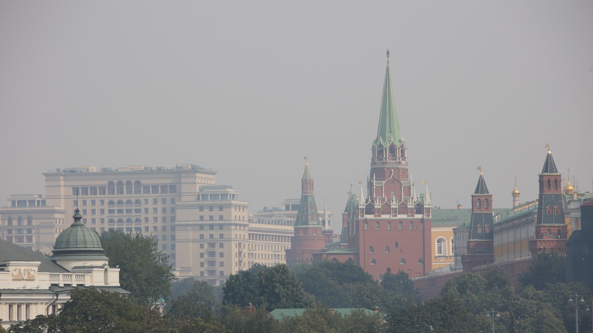 в москве дым